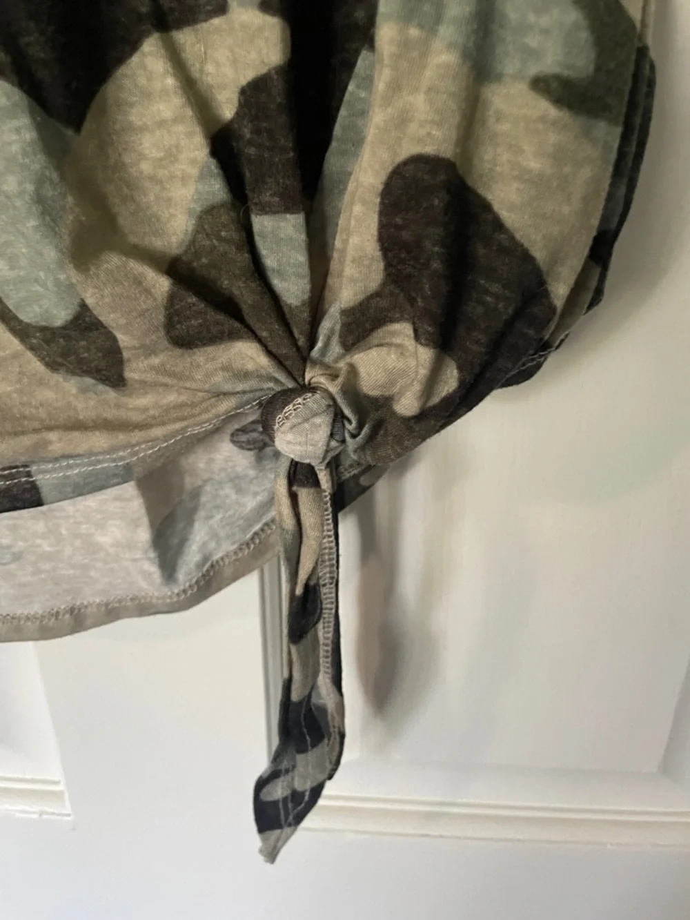 Maurices Gray and Charcoal Printed USA Top - Picture 4 of 5